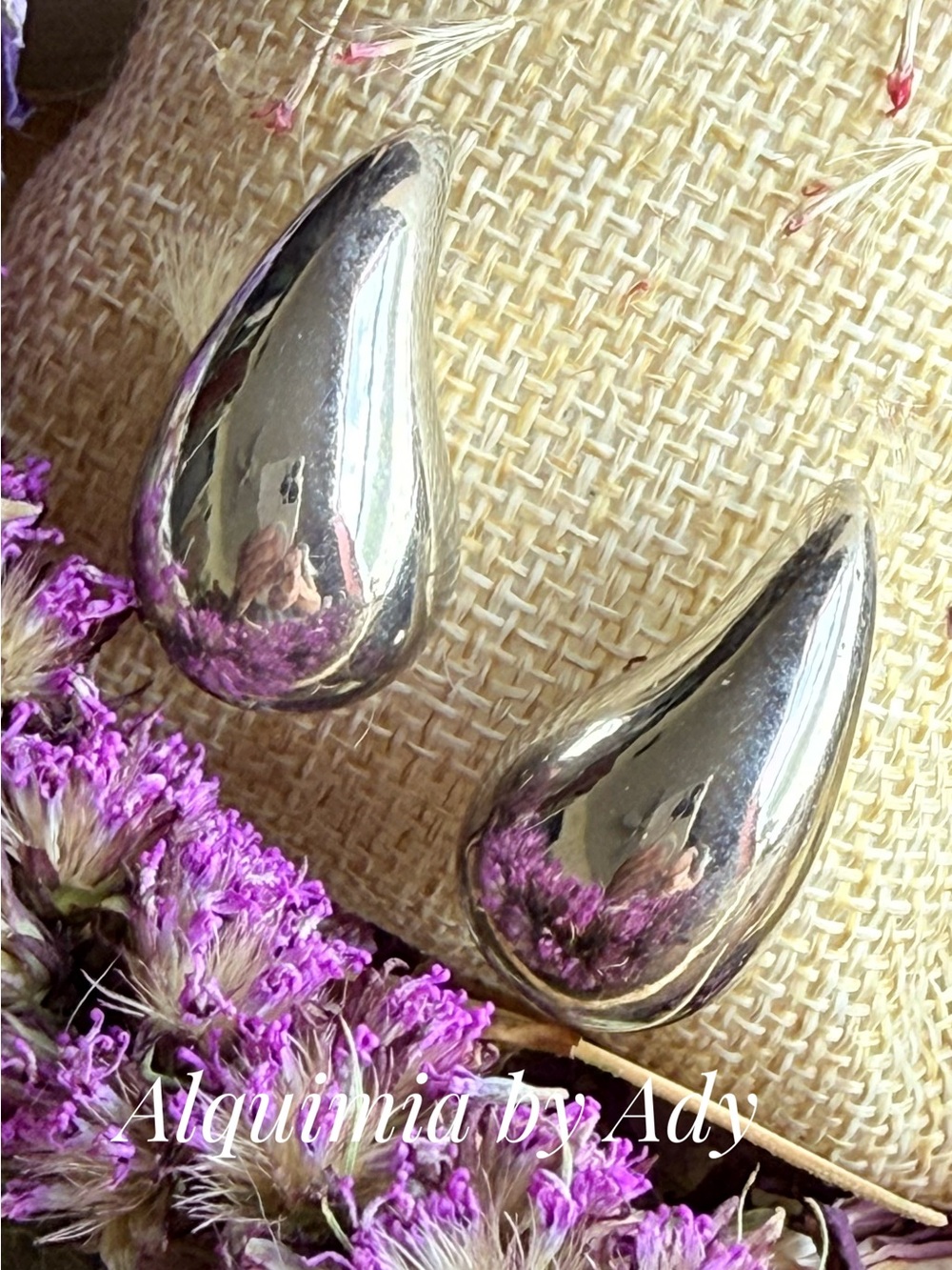Alquimia Polished Silver Teardrop Accent Pair